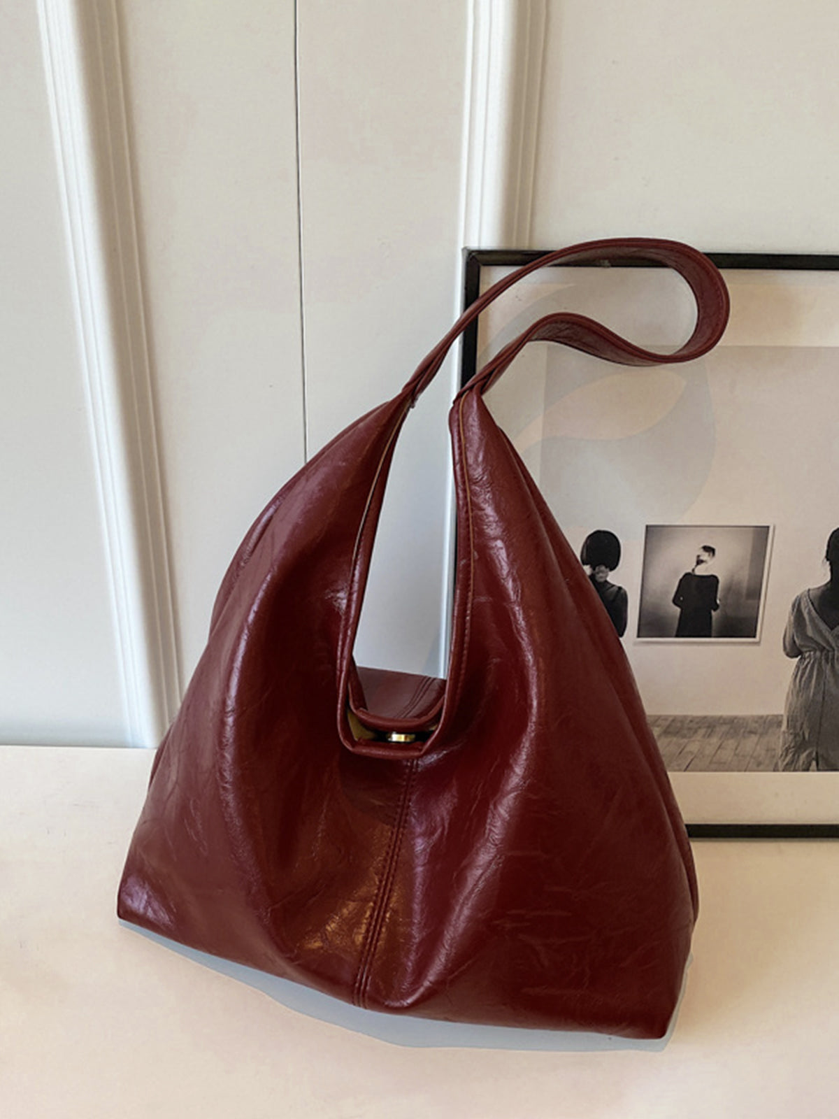 Leisure_Button_Clasp_Hobo_Bag_2.jpg