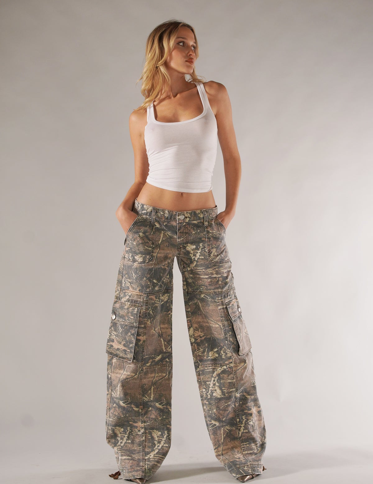 Valina_Pants___Unisex_Camo_Cargo_Pants_with_Utility_Pockets_1.jpg