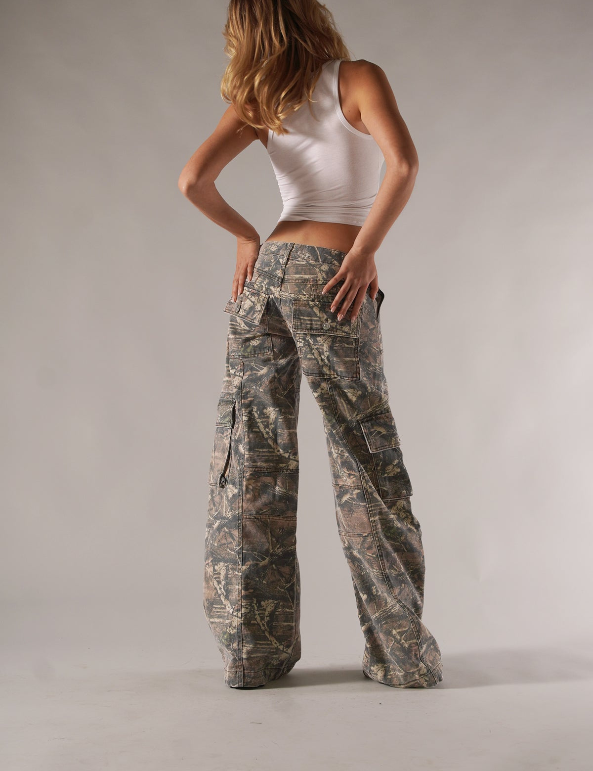 Valina_Pants___Unisex_Camo_Cargo_Pants_with_Utility_Pockets_2.jpg